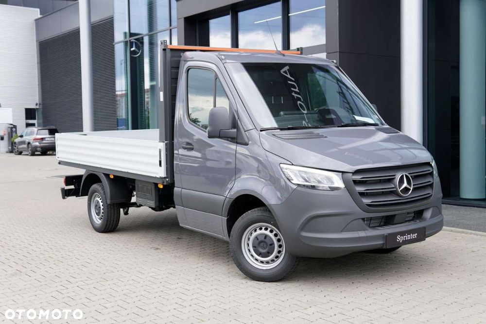 Mercedes-Benz Sprinter - 9