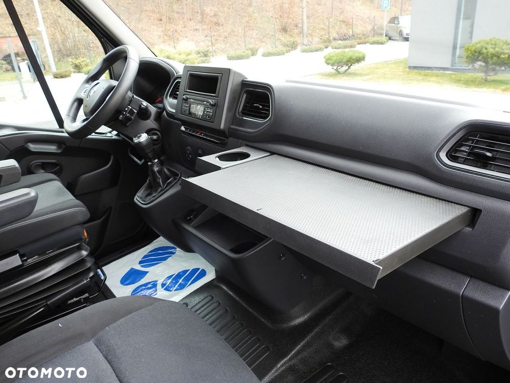 Renault MASTER  PLANDEKA 10 PALET WEBASTO TEMPOMAT LEDY PNEUMATYKA KLIMATYZACJA  165KM - 39