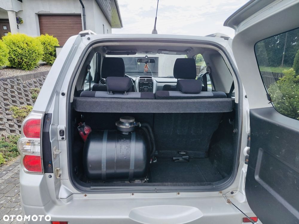 Suzuki Grand Vitara - 9