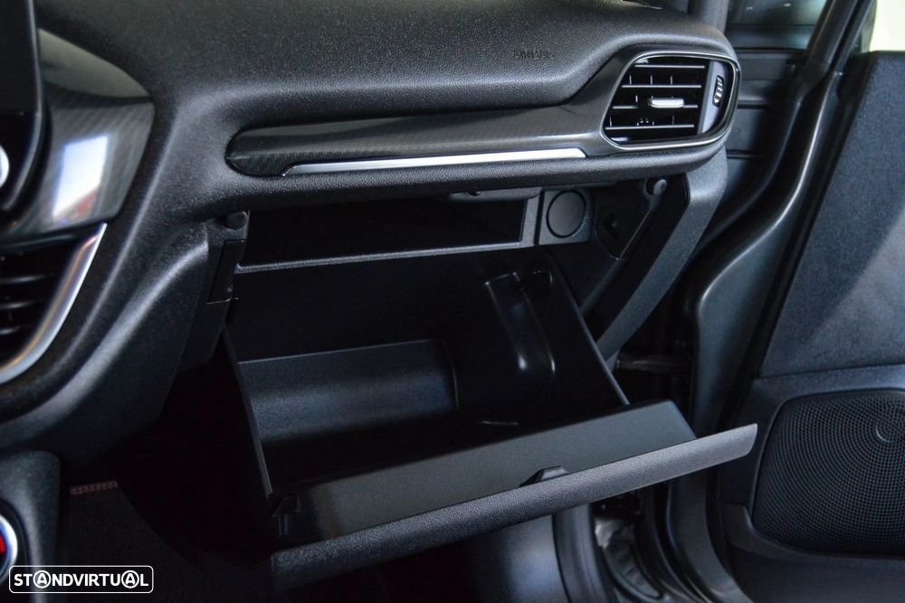 Ford Fiesta 1.0 EcoBoost ST-Line - 49