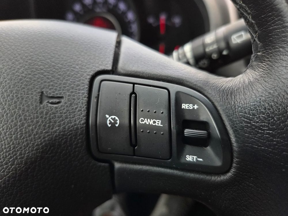 Kia Sportage 1.7 CRDI 2WD Attract - 32