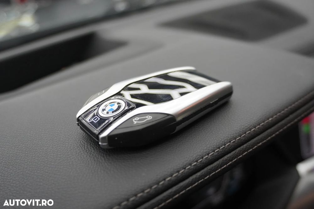 BMW X5 xDrive45e xLine - 29