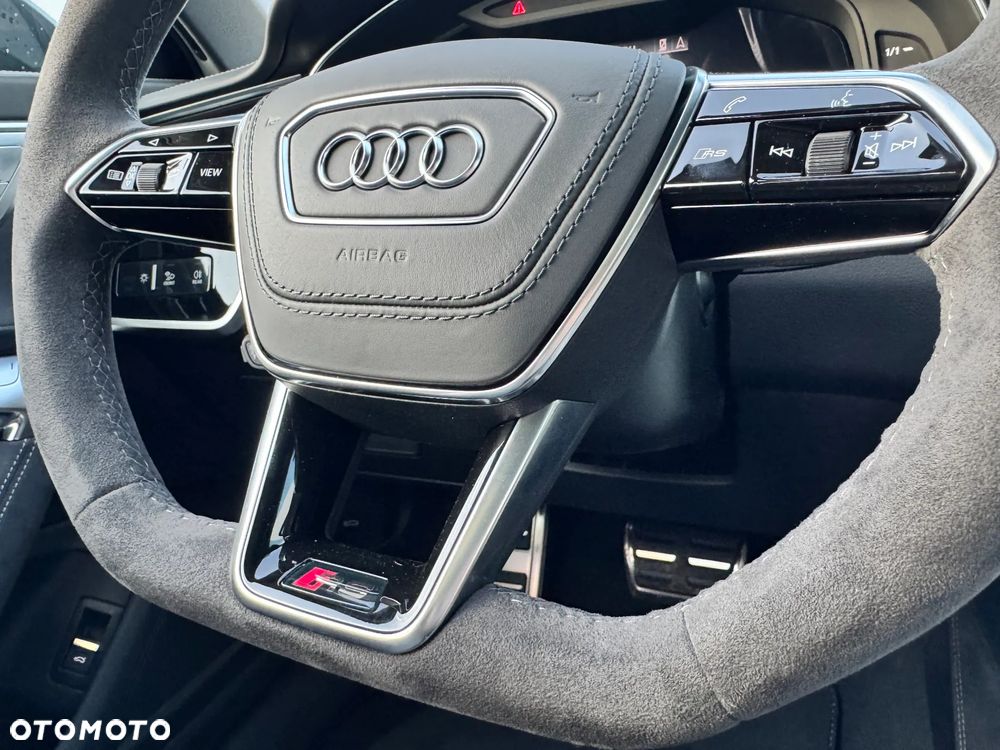 Audi RS6 - 24