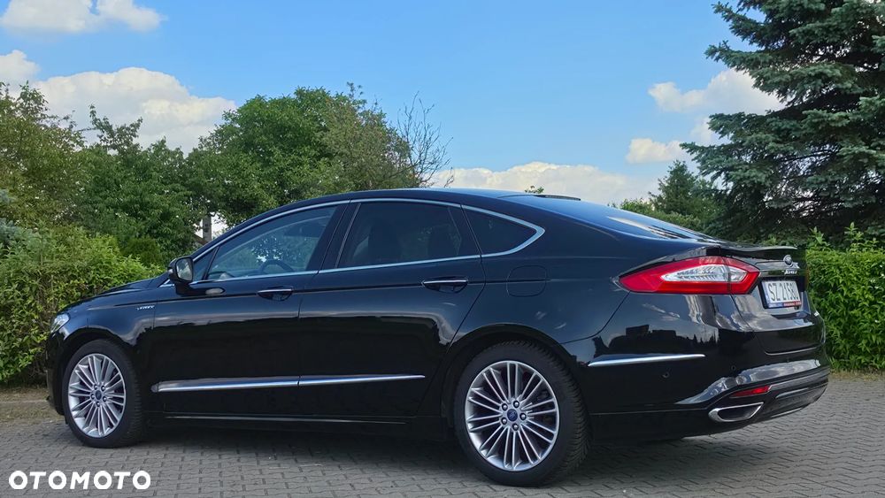 Ford Mondeo Vignale 2.0 Hybrid - 12