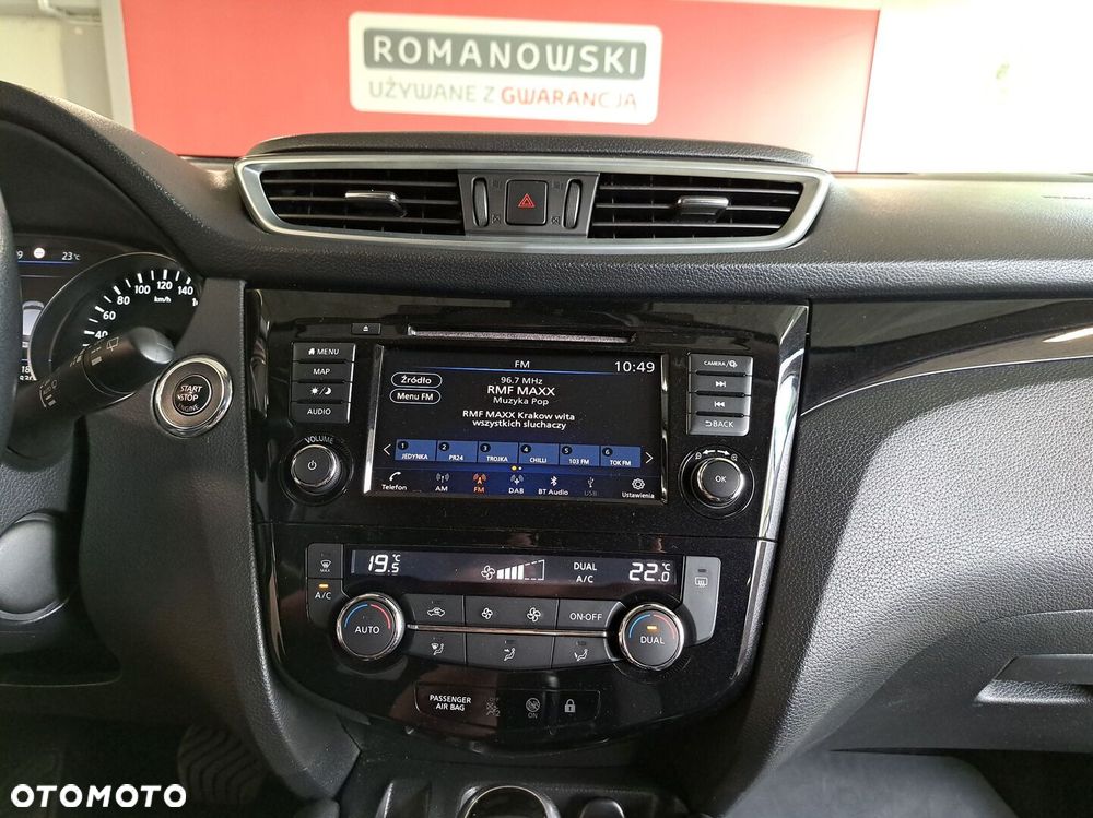Nissan Qashqai 1.3 DIG-T N-Connecta DCT - 21