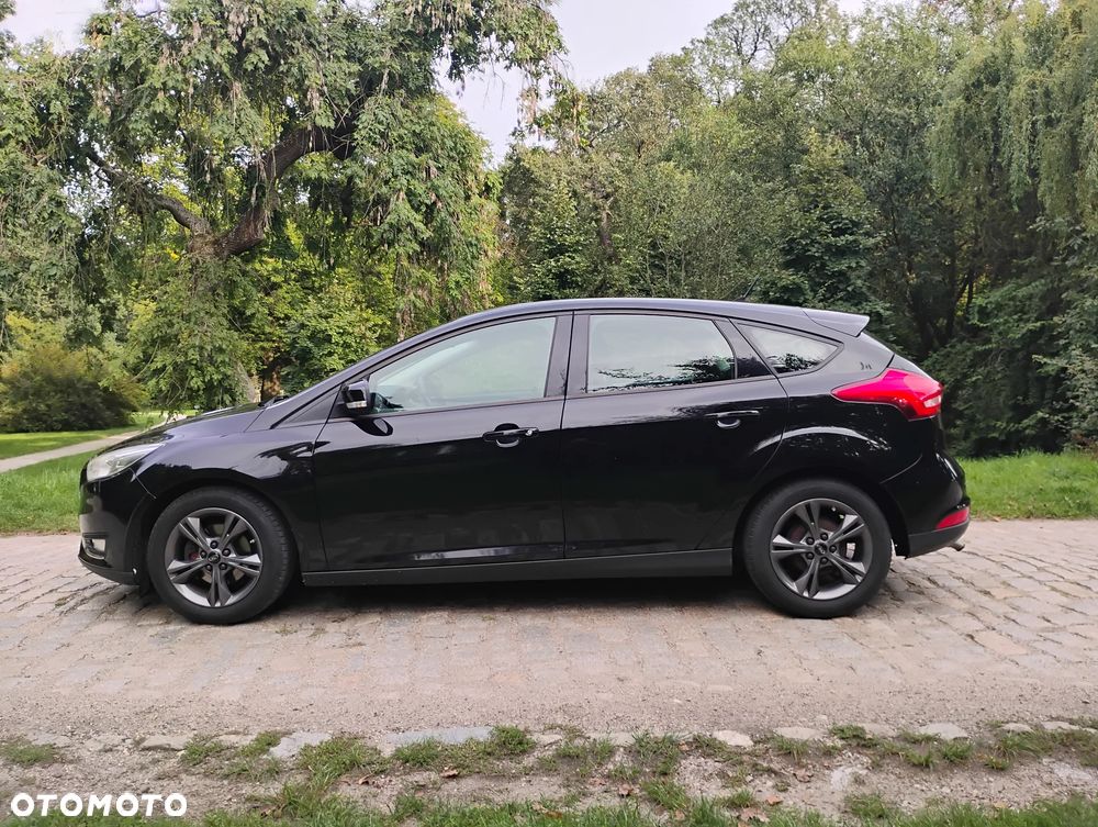 Ford Focus 1.6 Edition - 3