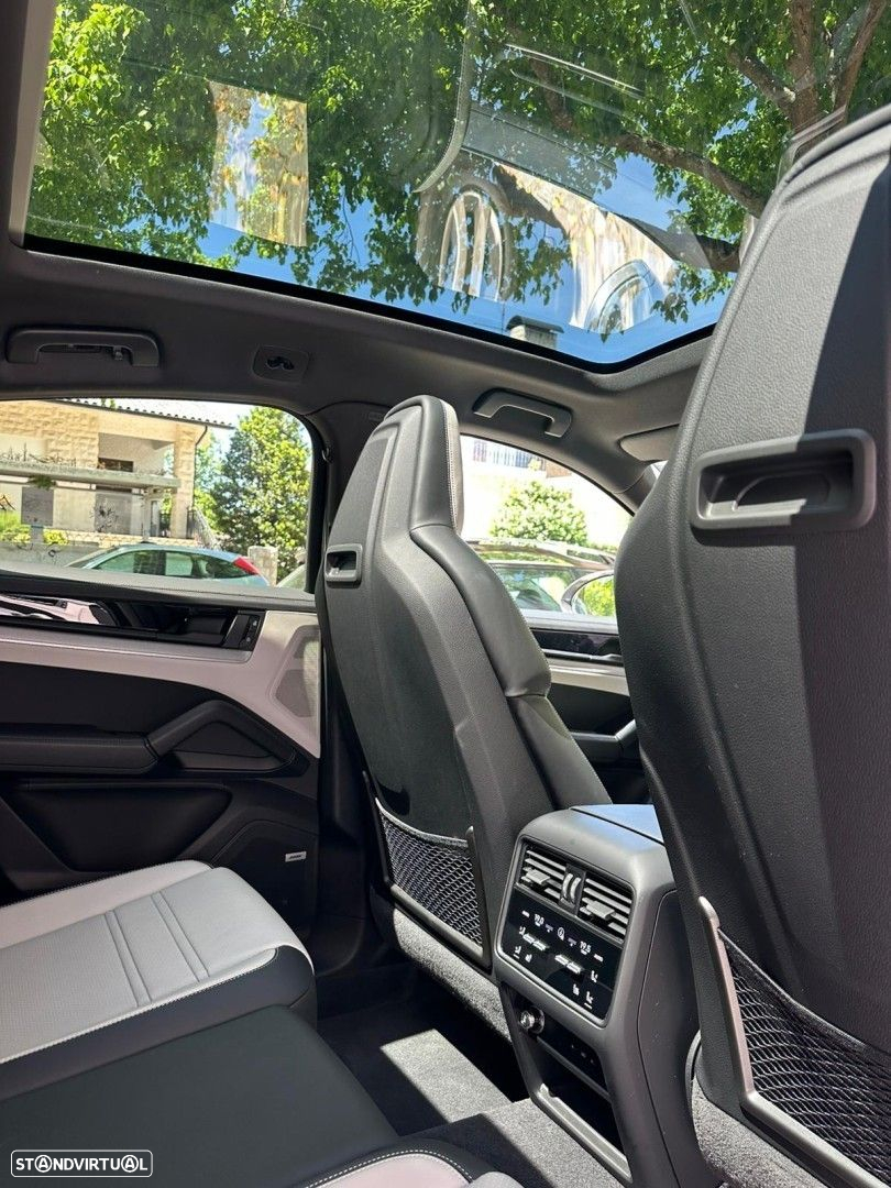 Porsche Cayenne S E-Hybrid - 20