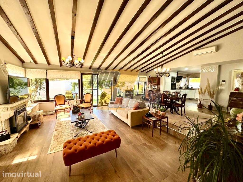 Moradia Térrea isolada com piscina - Fernão Ferro - Grande imagem: 5/50