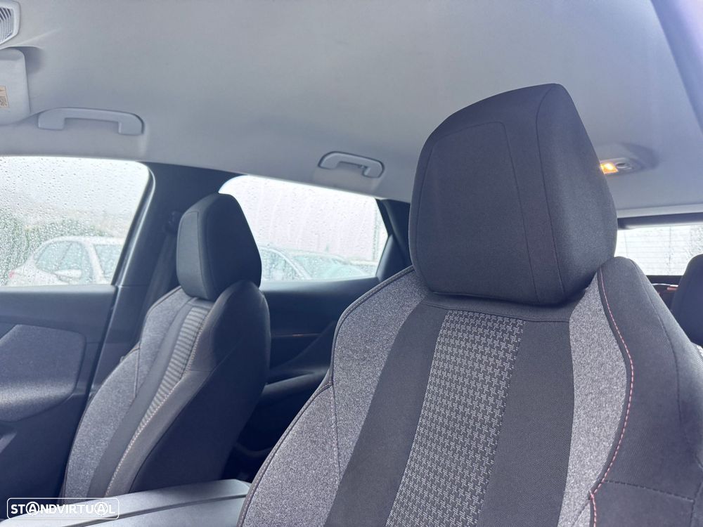 Peugeot 3008 PureTech 130 Stop & Start GPF EAT8 Active Business-Pack - 9