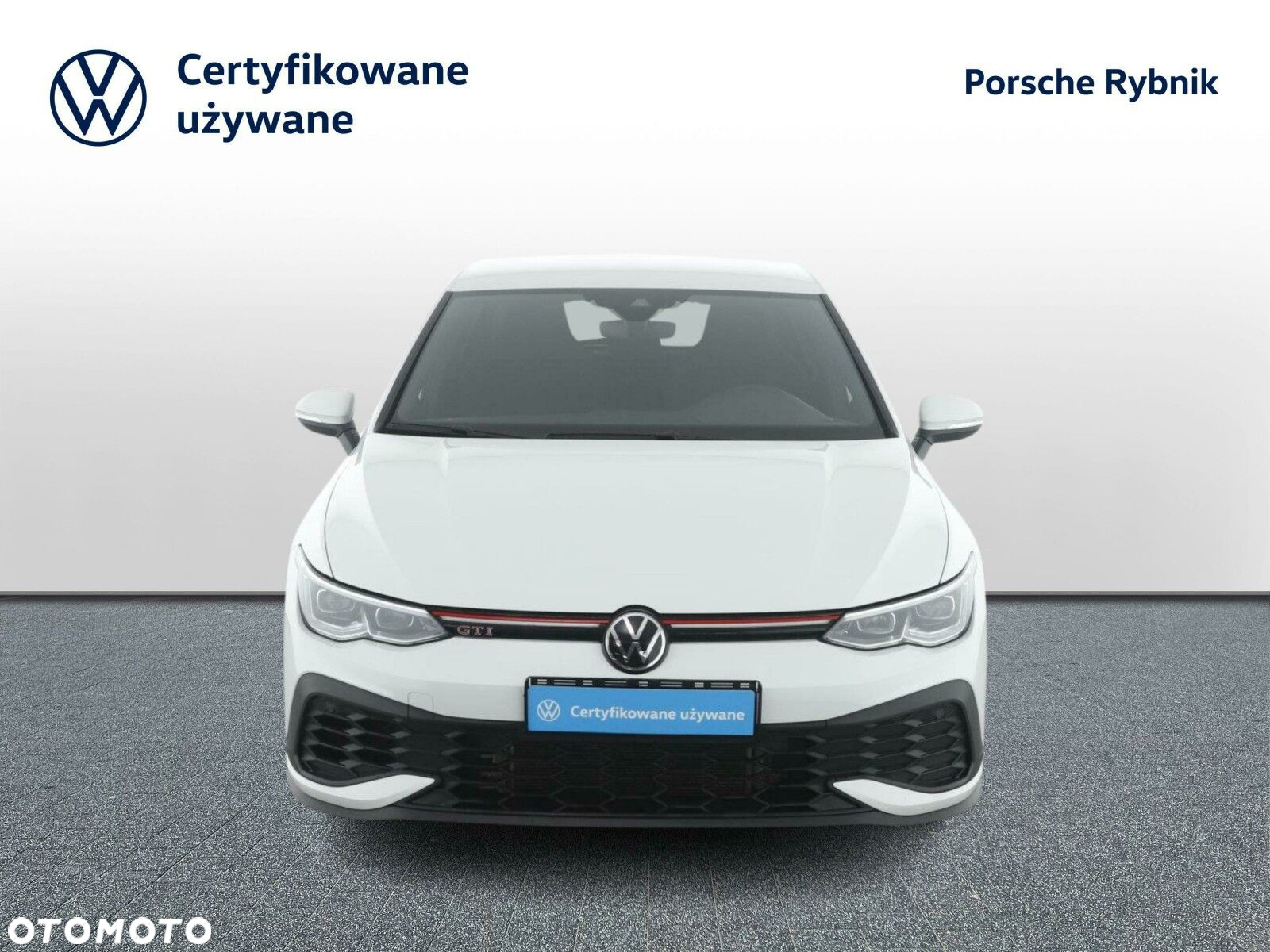 Volkswagen Golf - 8