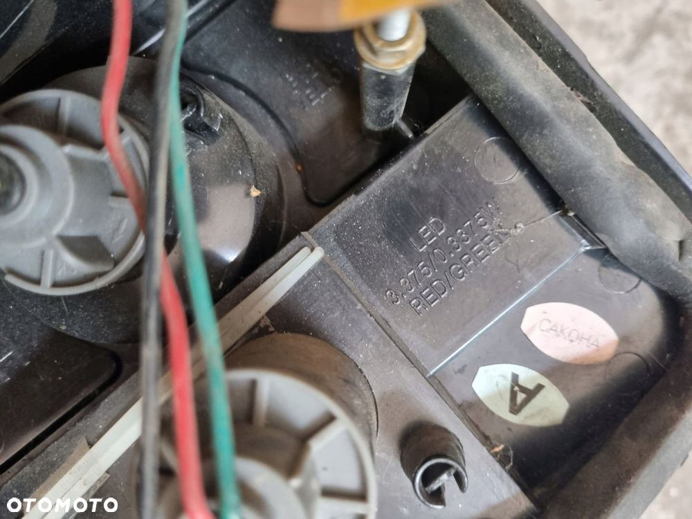 VOLKSWAGEN POLO III 6N 94-01 r. LAMPA PRAWY TYŁ TUNING LED PRAWA TYLNA - 4