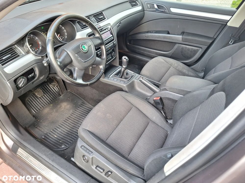 Skoda Superb 1.8 TSI Active - 12