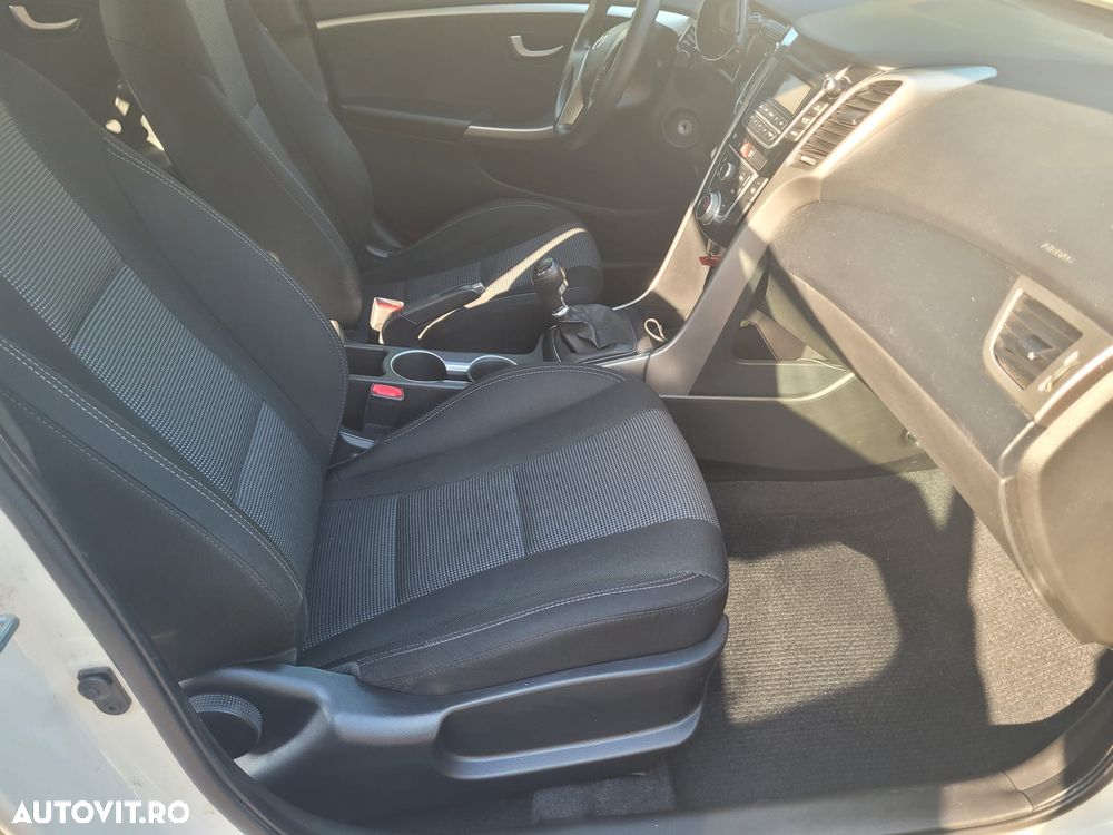 Hyundai i30 1.4 MPi Classic - 26