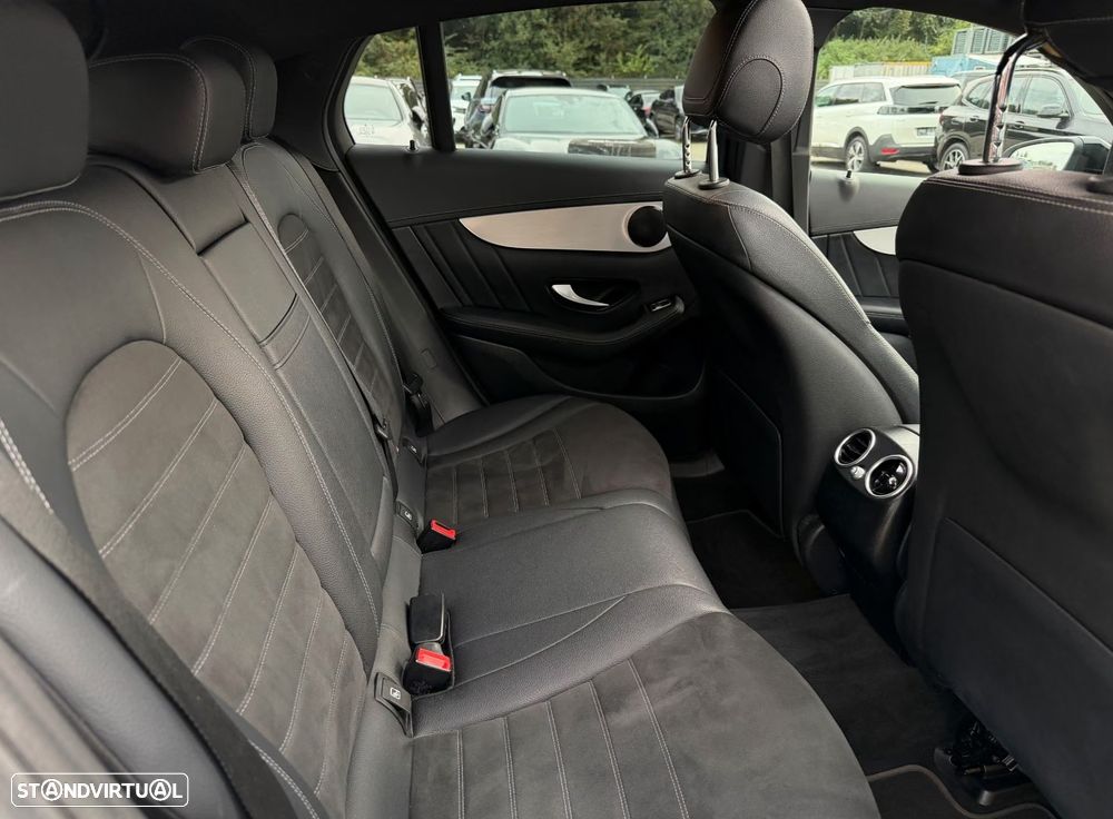 Mercedes-Benz GLC 300 de Coupe 4Matic 9G-TRONIC AMG Line Plus - 13