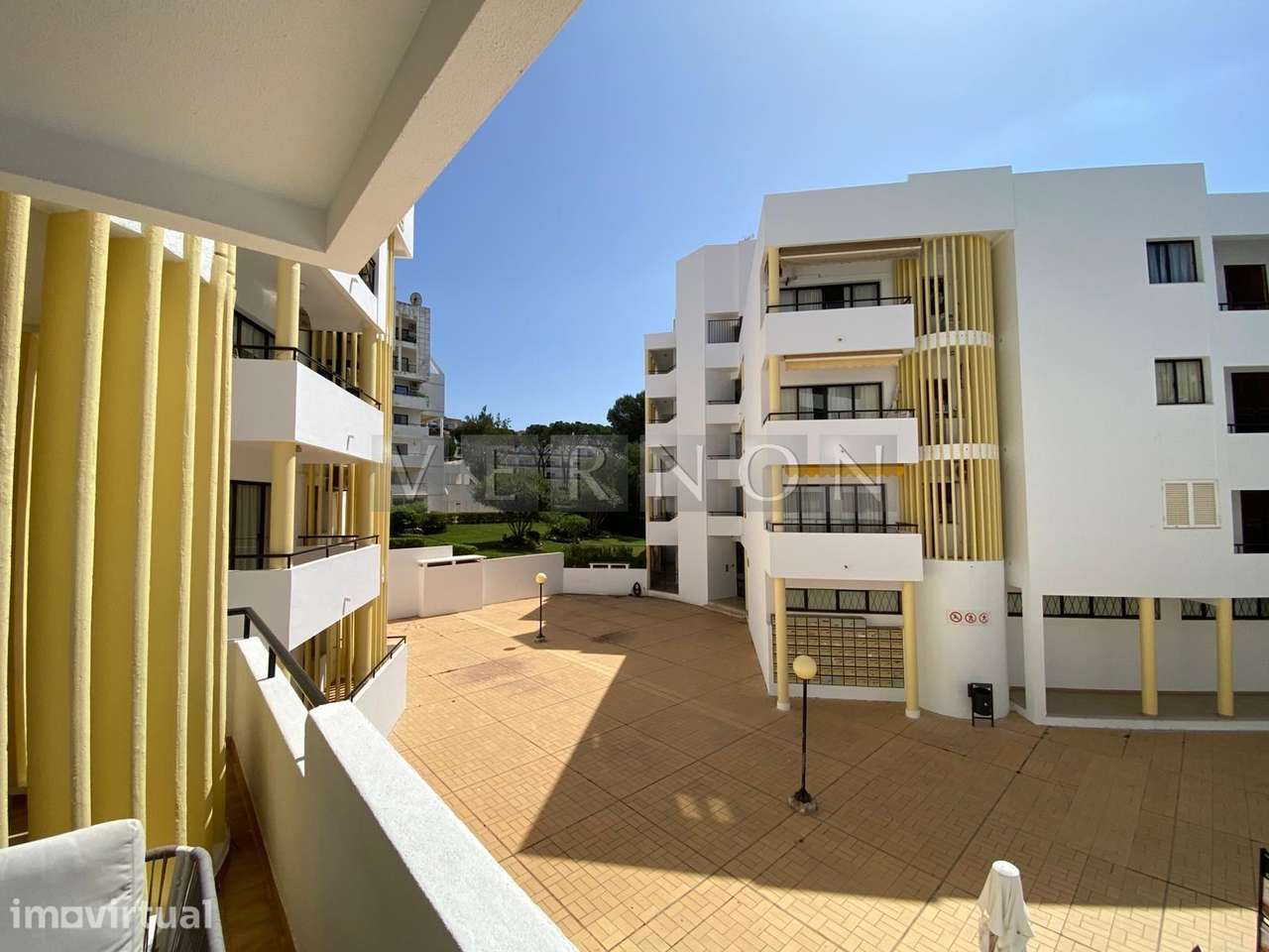 Algarve, Vilamoura para venda - Apartamento T1 totalmente renovado com - Grande imagem: 5/20
