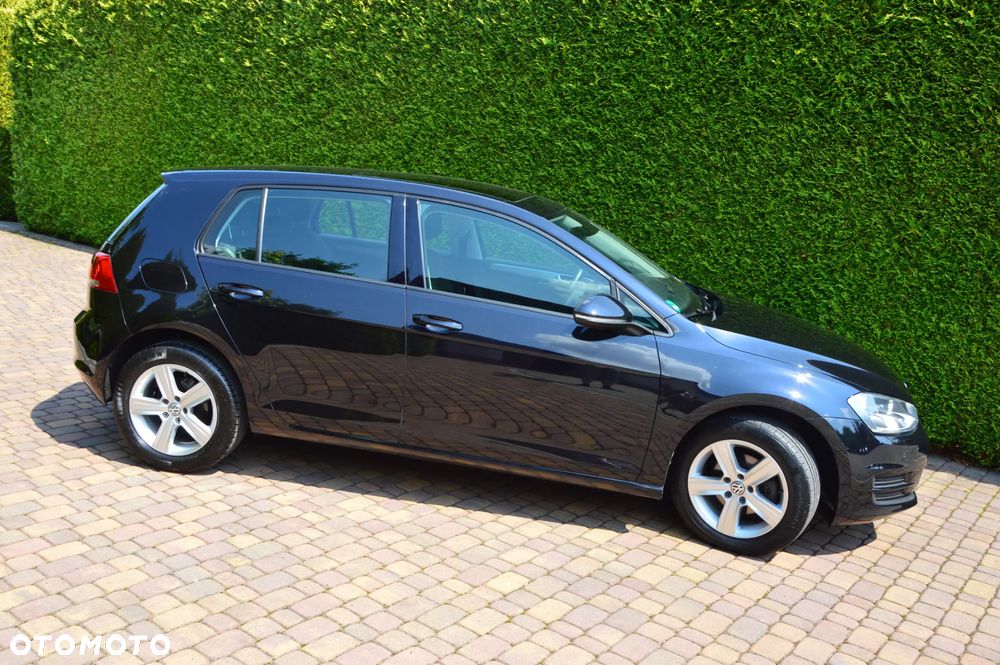 Volkswagen Golf - 3