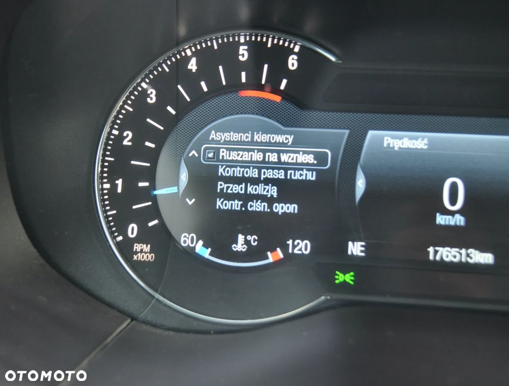 Ford S-Max 2.0 TDCi Titanium - 17