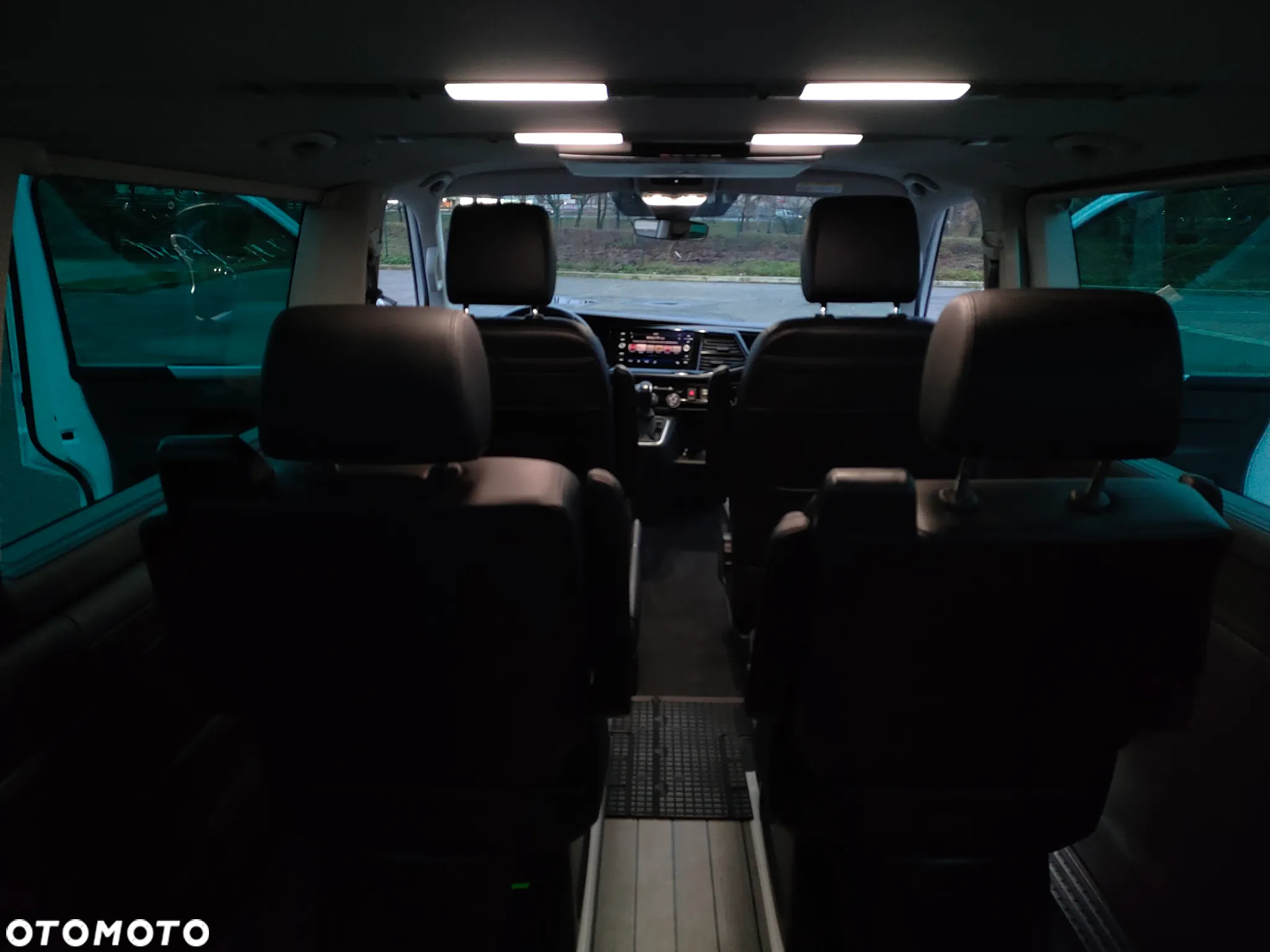 Volkswagen Multivan 6.1 2.0 TDI L1 Comfortline 4Motion DSG - 30