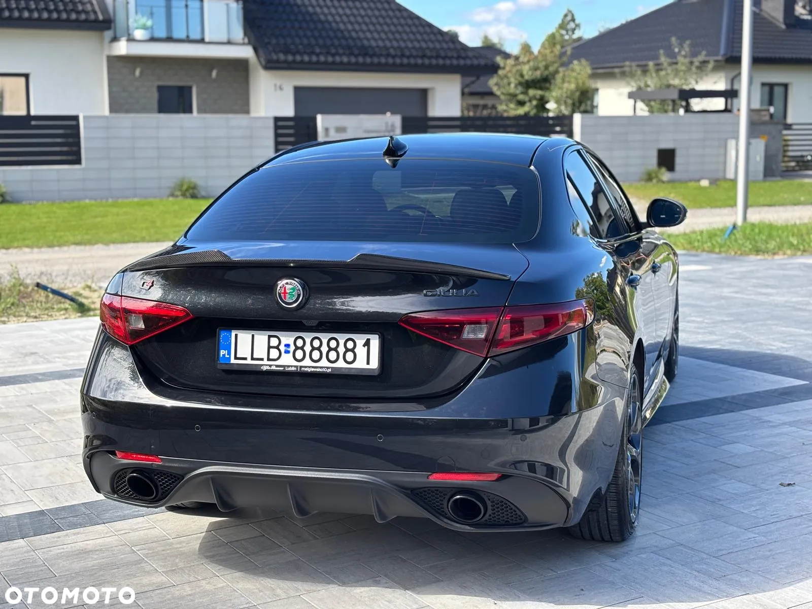 Alfa Romeo Giulia 2.0 Turbo 16V AT8-Q4 Estrema - 18