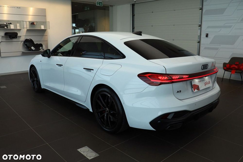 Audi A5 Limousine - 4