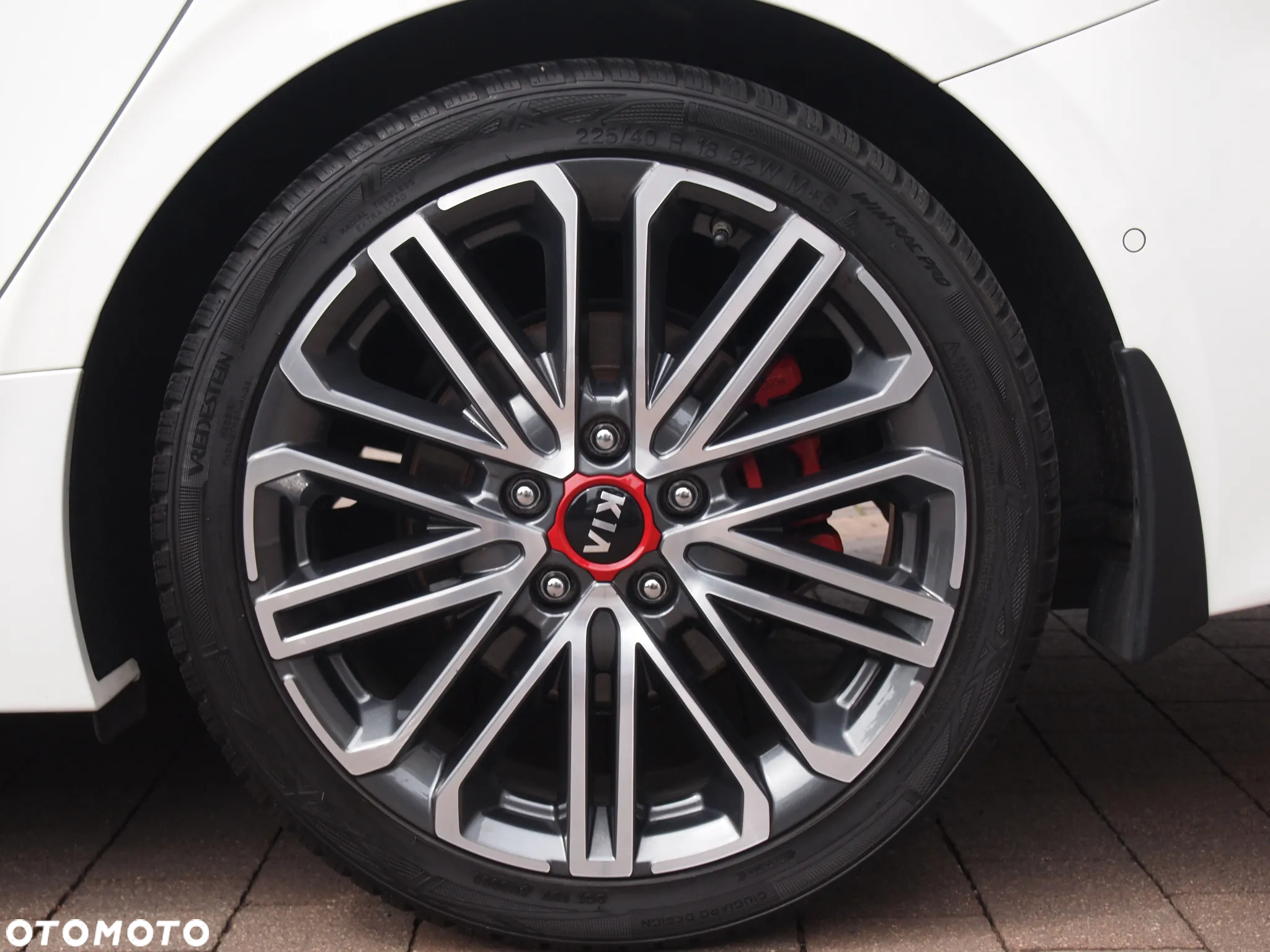 Kia ProCeed 1.6 T-GDI GT DCT - 12