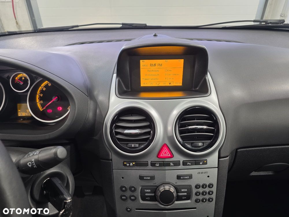 Opel Corsa 1.4 16V Navi - 30