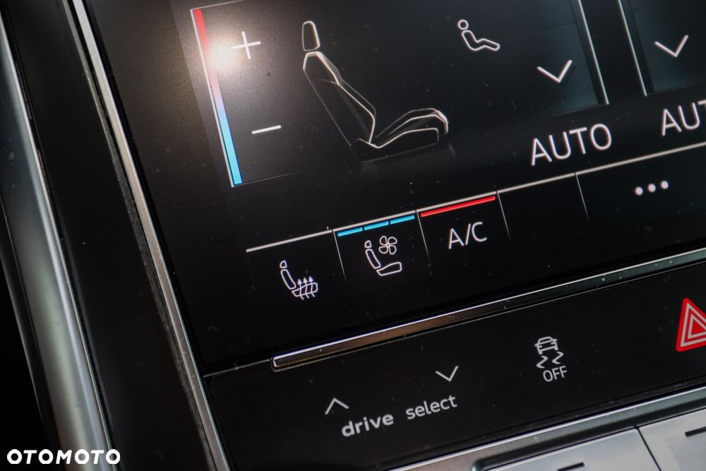 Audi RS Q8 TFSI mHEV Quattro Tiptronic - 30