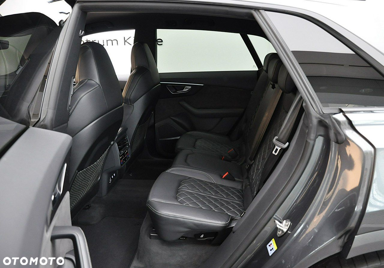 Audi SQ8 - 15