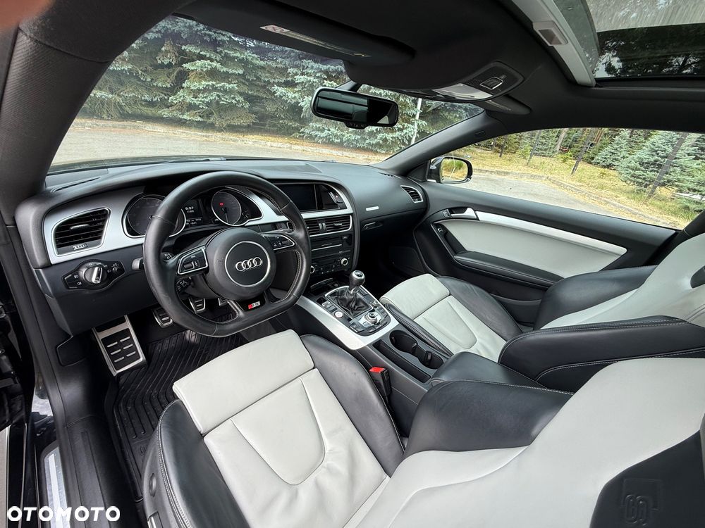 Audi S5 Coupé - 10