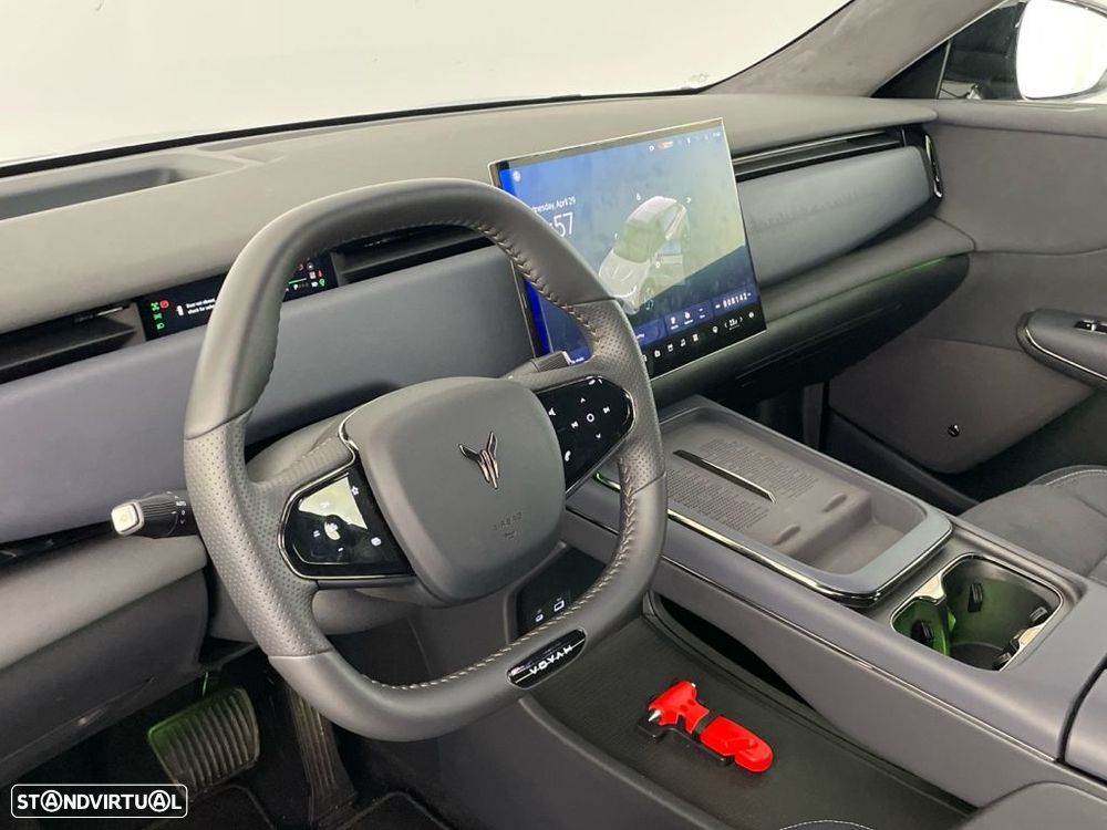 Voyah Courage 80 kWh Luxury (TT)AWD - 15