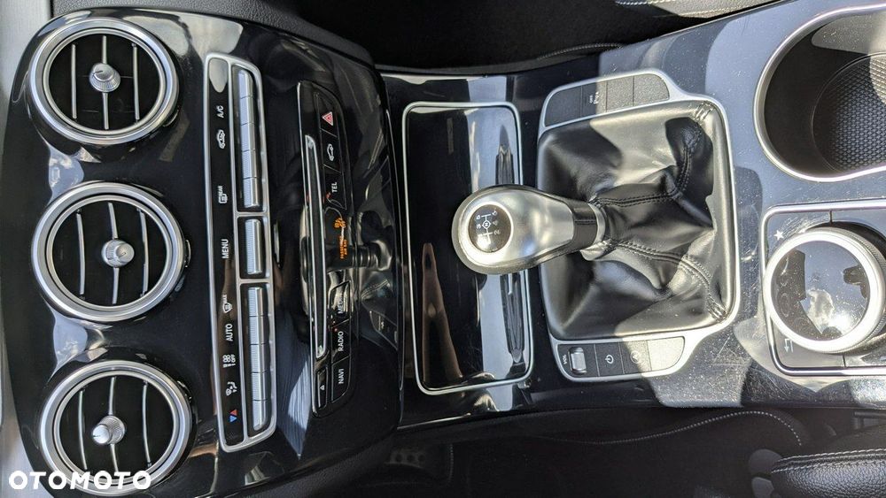Mercedes-Benz Klasa C - 33