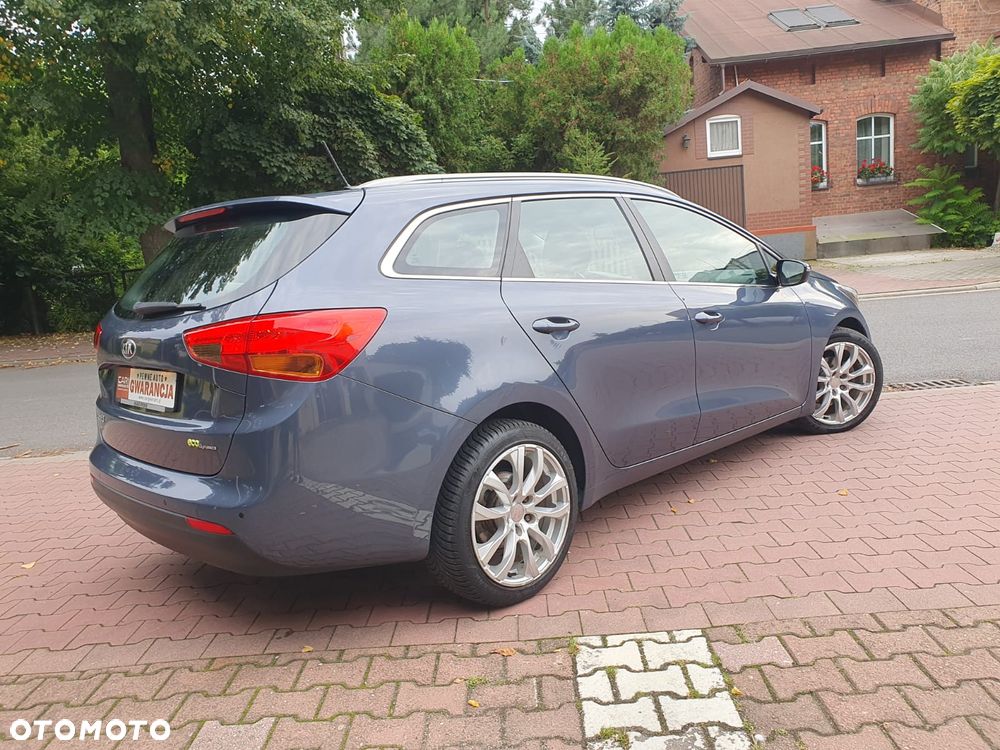Kia Ceed 1.6 GDI XL - 16
