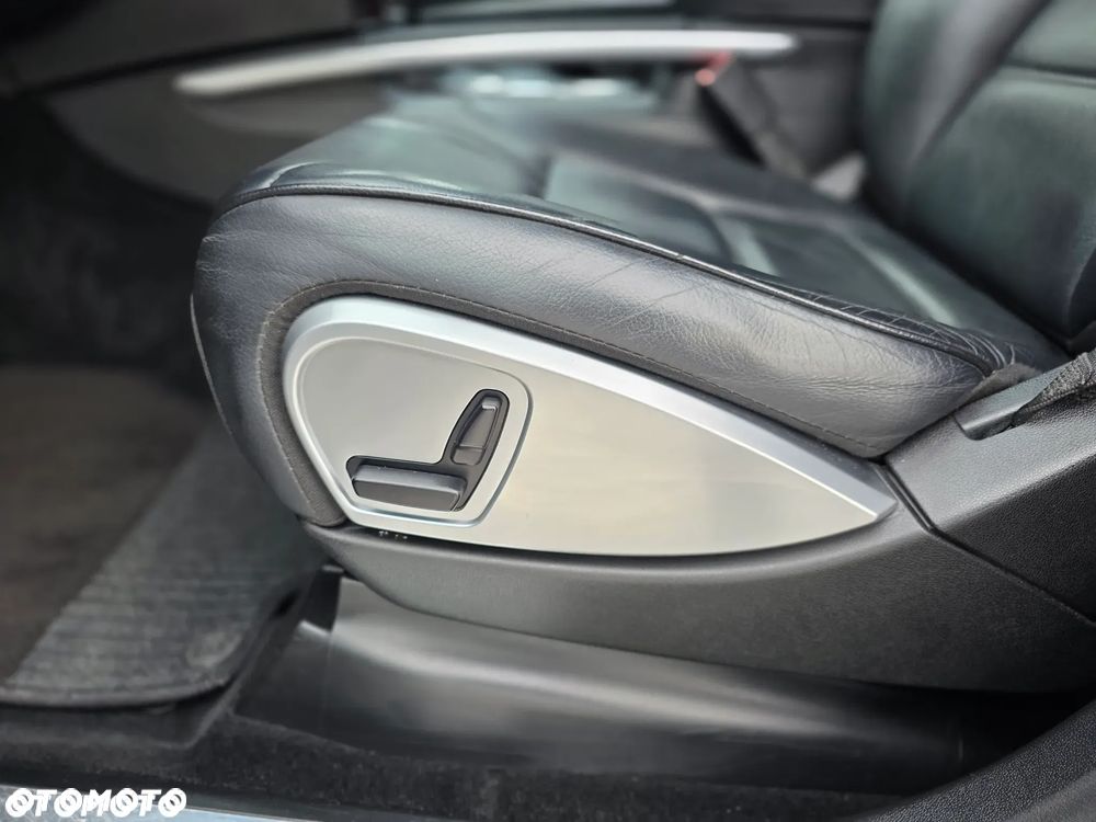 Mercedes-Benz ML - 29