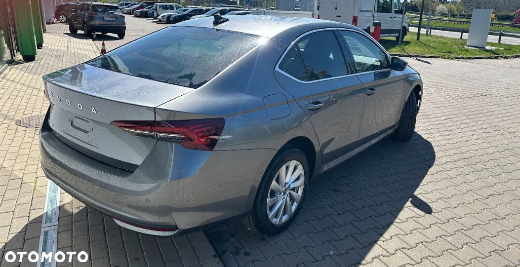 Skoda Octavia - 3