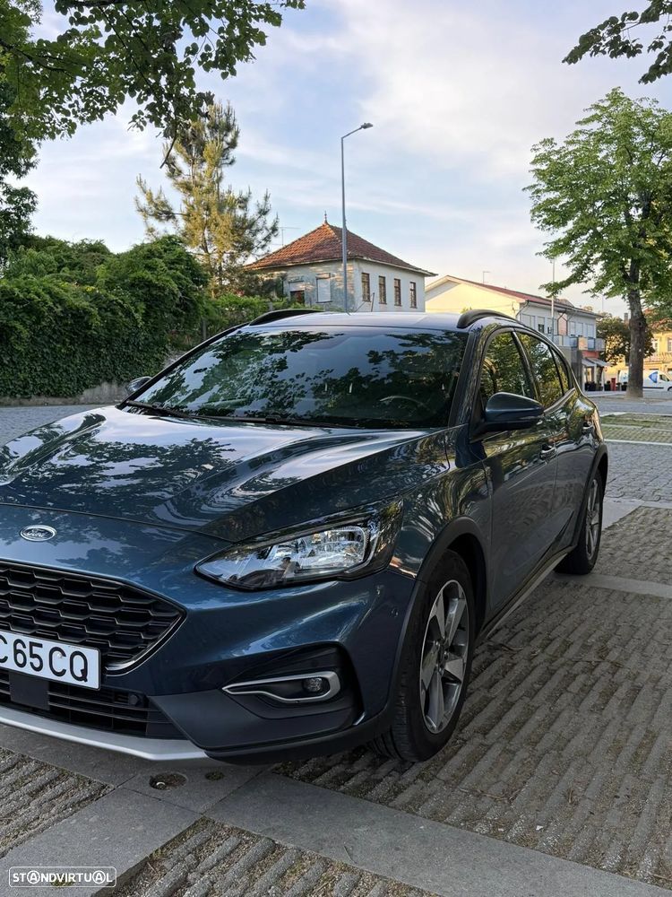 Ford Focus 1.0 EcoBoost S&S ACTIVE - 3