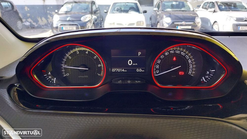 Peugeot 2008 1.2 PureTech GT Line EAT6 - 9