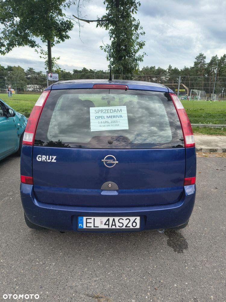 Opel Meriva - 8