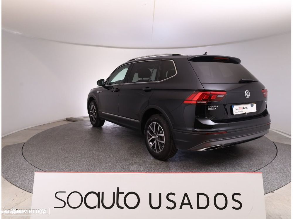 VW Tiguan Allspace 2.0 TDI Confortline DSG - 9