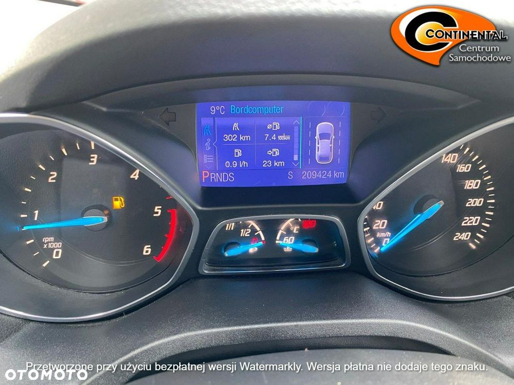 Ford Kuga - 8