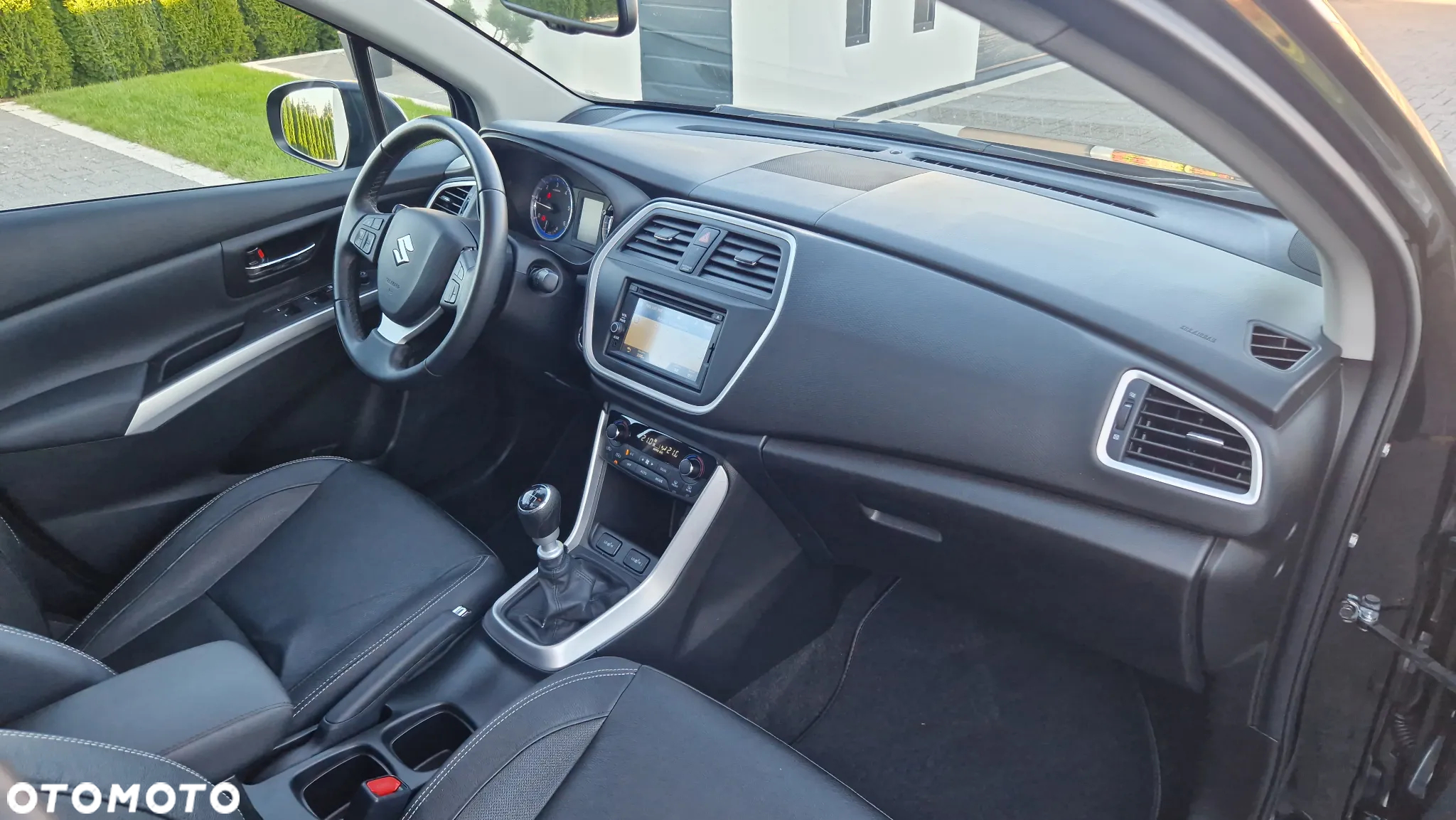 Suzuki SX4 S-Cross 1.6 DDiS 4x2 limited+ - 15