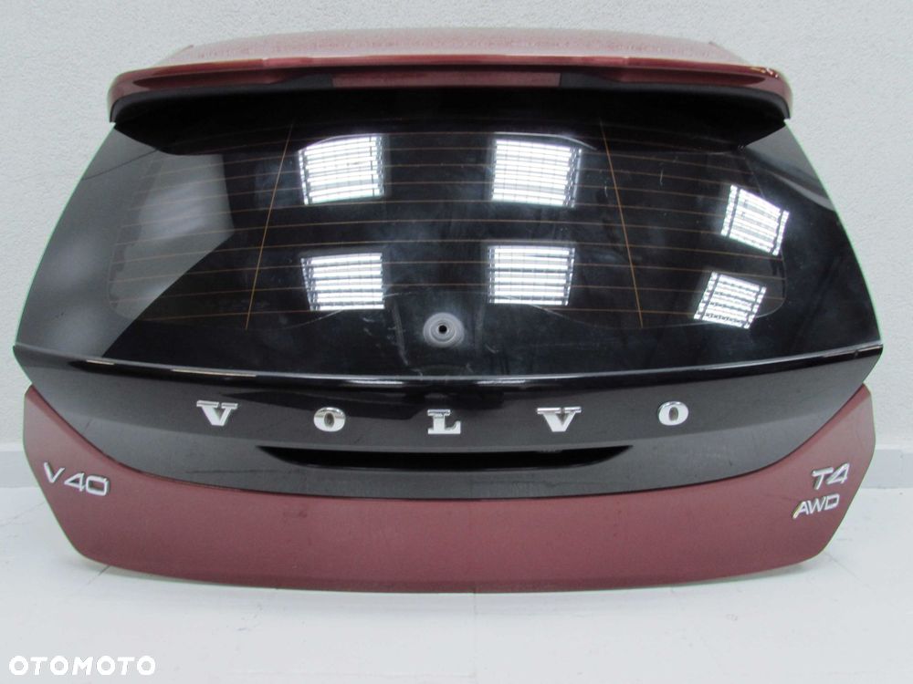 VOLVO V40 II 12-19 KLAPA BAGAZNIKA TYL SZYBA - 2