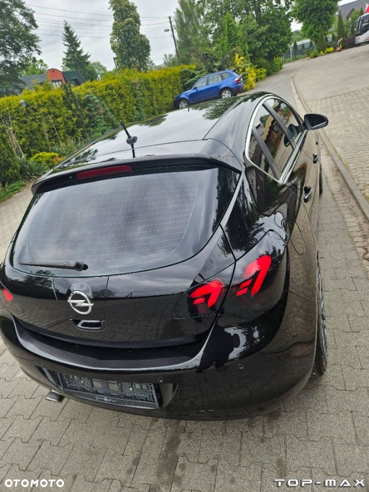 Opel Astra - 14