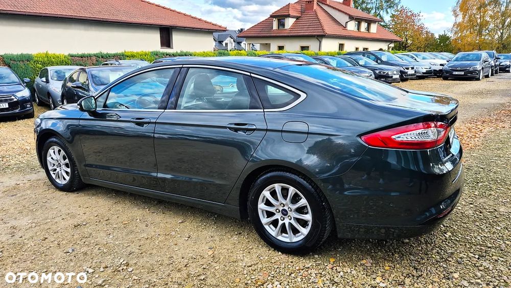Ford Mondeo 2.0 Hybrid Titanium - 20