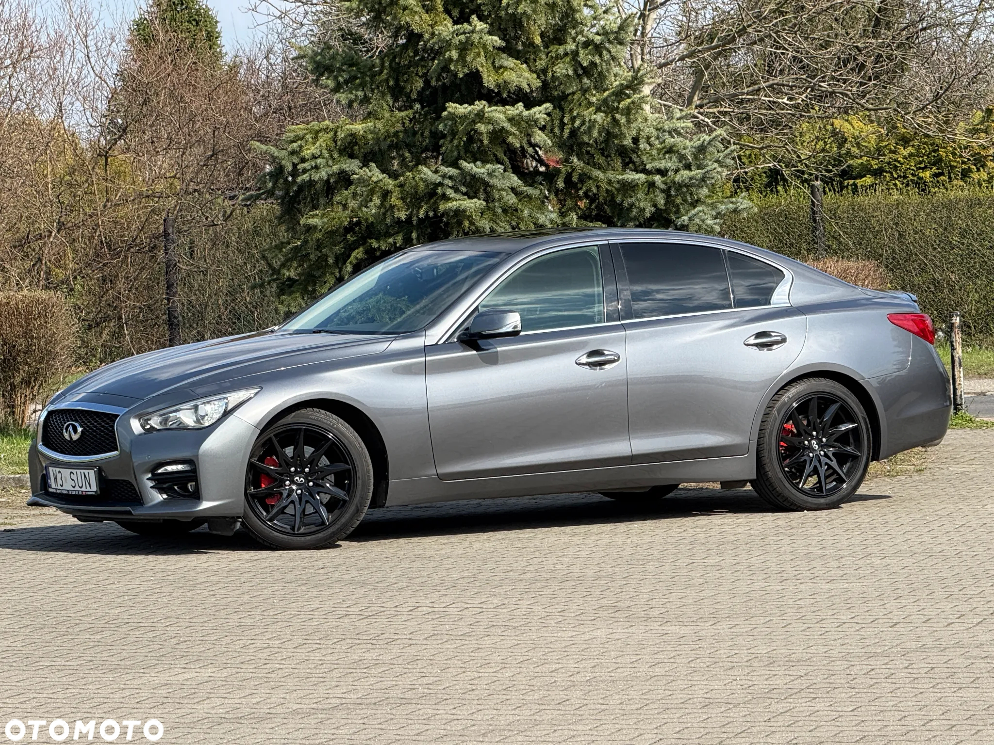 Infiniti Q50 2.0t Sport Sound Studio by Bose - 3