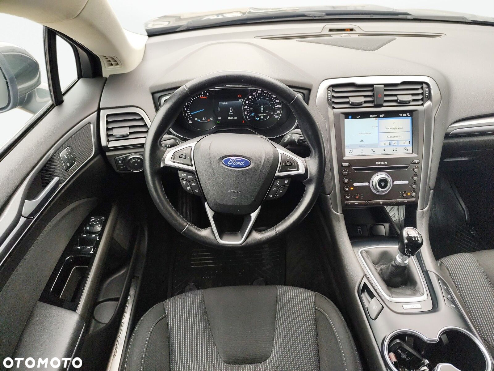 Ford Mondeo - 16