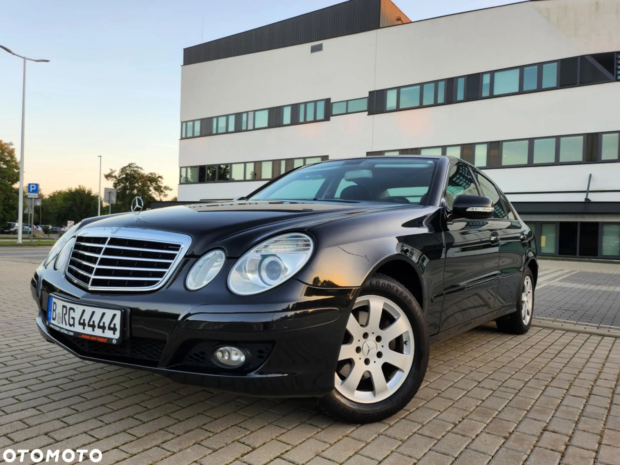 Mercedes-Benz Klasa E 200 Kompressor Automatik Elegance - 1