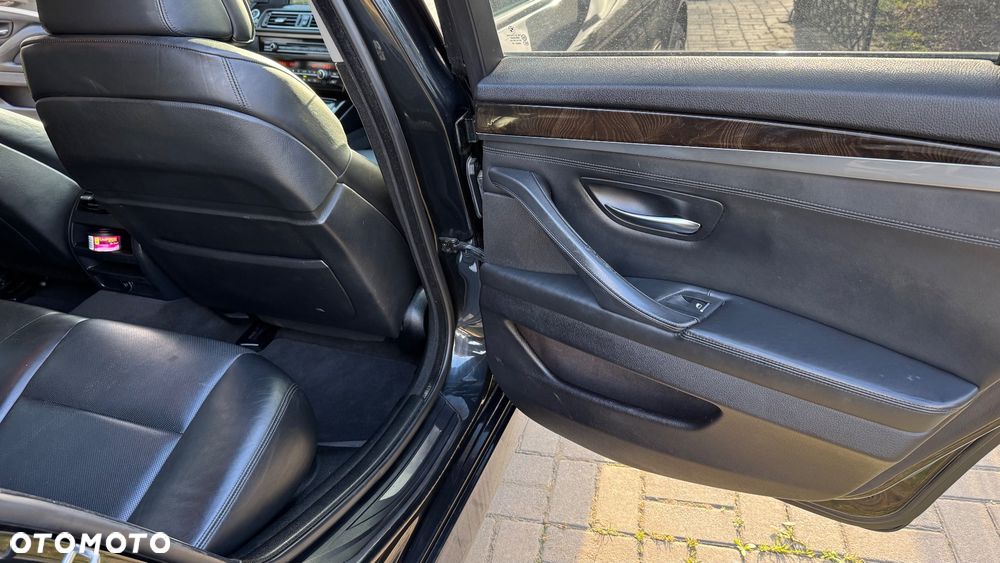 BMW Seria 5 - 12