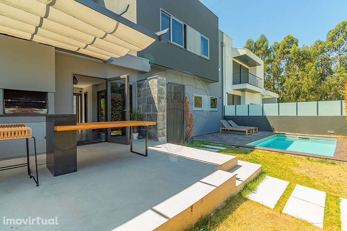 Moradia T4 para venda - Grande imagem: 2/46