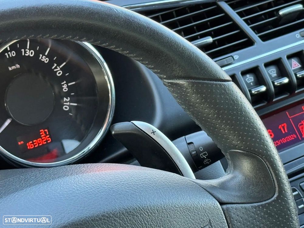 Peugeot 3008 1.6 e-HDi Allure 2-Tronic - 9