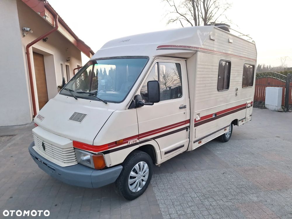 Renault Trafic - 25
